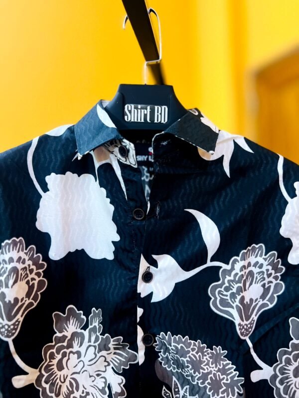 Black-white printed shirt product-img